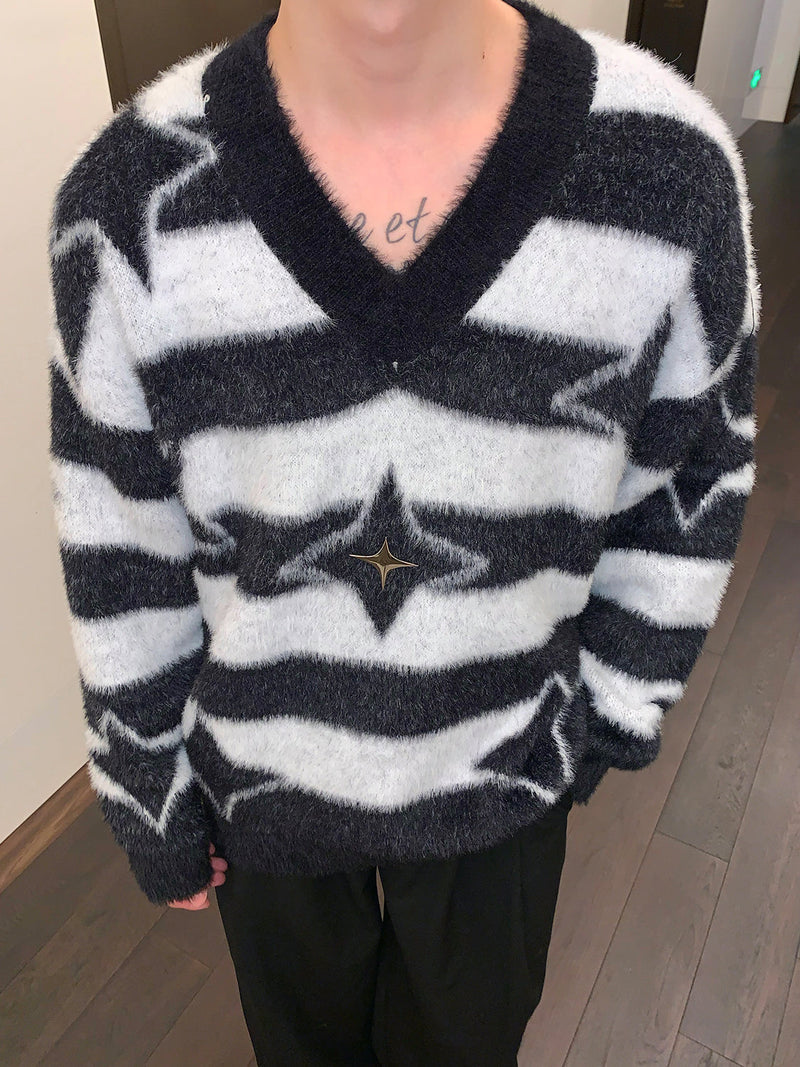 Striped Contrasting Color V-neck Sweater Men Loose Casual Style