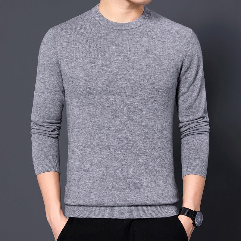 Round neck slim fit sweater