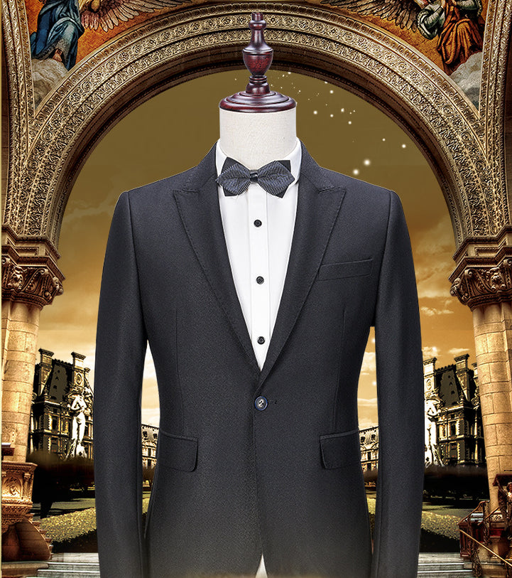 Three-piece wedding suit for men