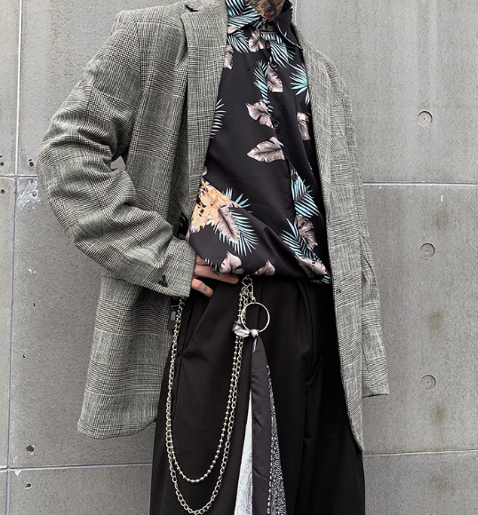 loose long sleeve suit for men
