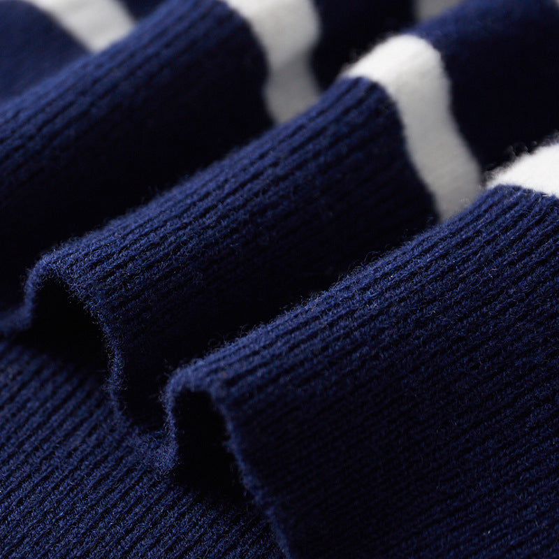 Colorblock Loose Knitted Sweater For Men