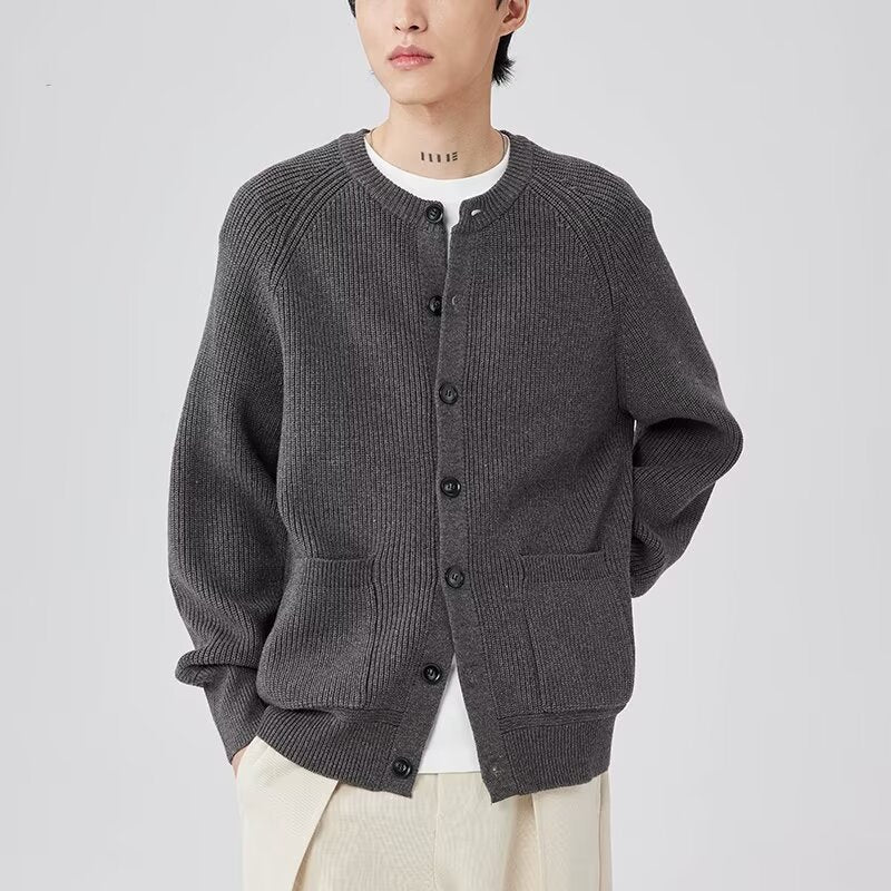 Men's Round Neck Loose Casual Black Sweater